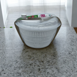 Центрофуга за зеленчуци