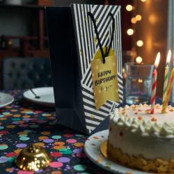 Торбичка подаръчна черна happy