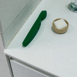 Кутия за четка за зъби