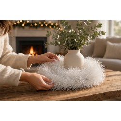 Пухкав бял коледен гирлянд 