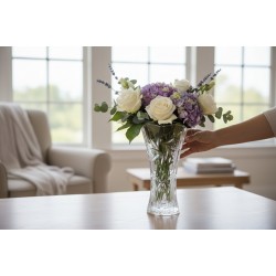 ВАЗА СТЪКЛЕНА 25СМ. МИКС МОДЕЛИ