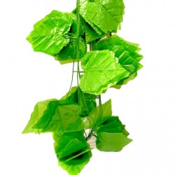 Изкуствена лиана с 30 броя листа 2,5м Изкуствена лиана с 30 броя листа 2,5м Вази и изкуствени цветя