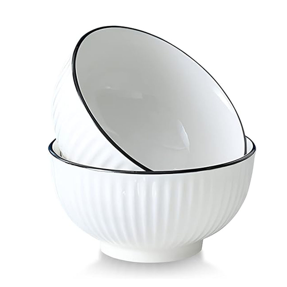 Порцеланова купичка с черен кант 4.5'' Чинии и купички